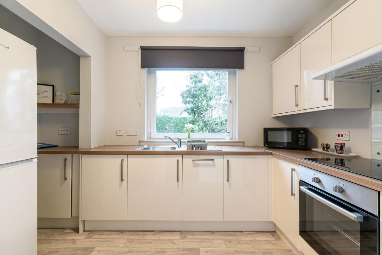 Ground-Fl Two Bedroom Apartment In ברידג' אוף אלן מראה חיצוני תמונה
