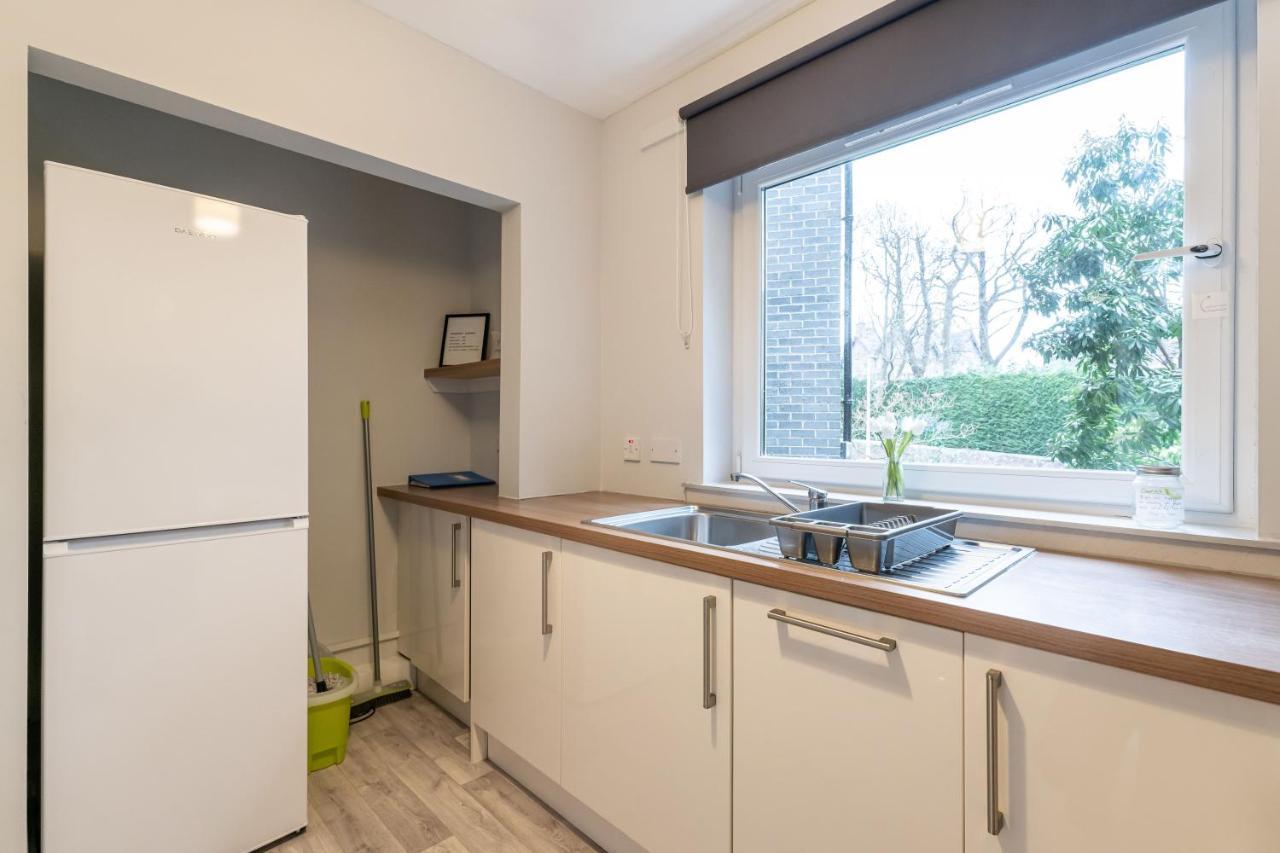 Ground-Fl Two Bedroom Apartment In ברידג' אוף אלן מראה חיצוני תמונה